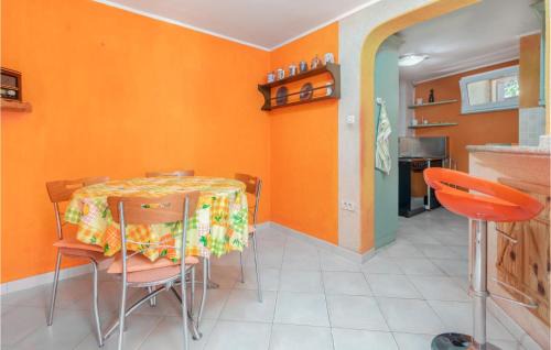 Vinodolska opcina Apartment | 2 Bedroom Nice Apartment In Grizane