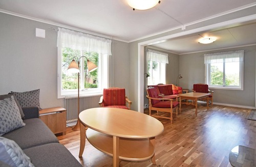 Eda Municipality House | 2 bedroom nice home in åmotfors