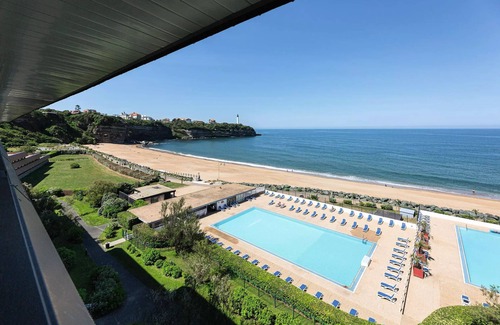 Anglet Apartment | 2 Bedroom Premium Room for 2 Adults and 2 Children with breathtaking sea view