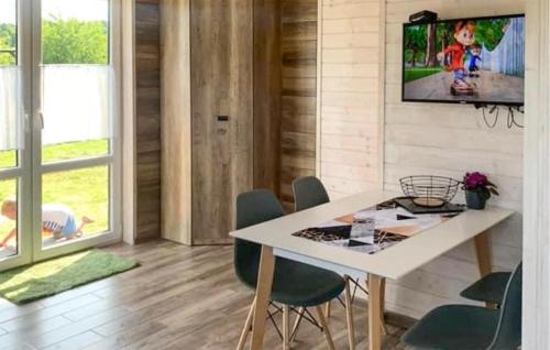 Kolczewo House | 2 Bedroom Stunning Home In Kolczewo