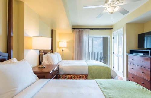 Estate Bakkero Resort | 2 BEDROOM SUITE - MARRIOTT'S FRENCHMAN'S COVE - ST. THOMAS