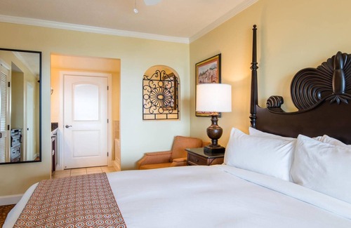 Estate Bakkero Resort | 2 BEDROOM SUITE - MARRIOTT'S FRENCHMAN'S COVE - ST. THOMAS