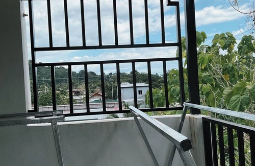 Talomo District House | 2-bedroom townhome in enchanting Davao City with AC & En Suite bathroom