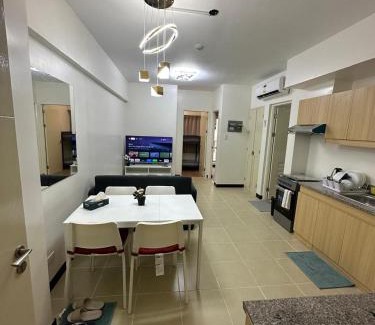 Socorro Apartment | 2 Bedrooms with balcony and parking