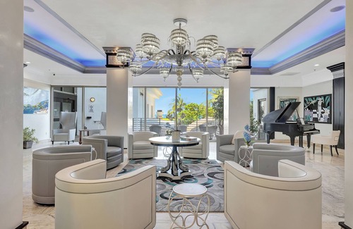 Bermuda Riviera Apartment | 2 Beds and a beach - Ocean Front