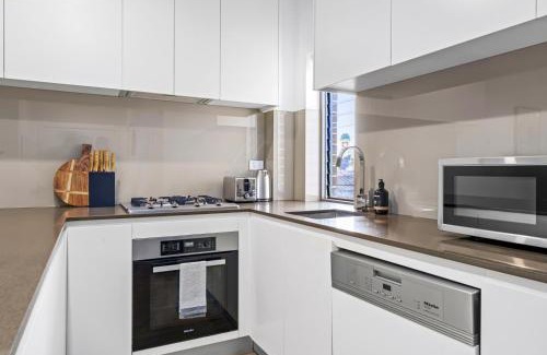 Newtown Apartment | 2 Beds near Newtown Station