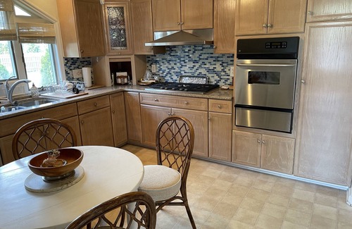 Spring Lake House | 2 Block walk to the beach.