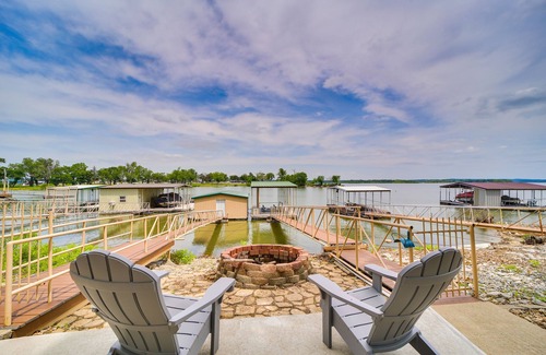 Grove Cabin | 2 Boat Docks: Grand Lake Waterfront Home