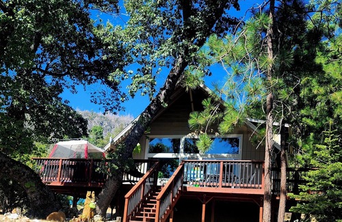 Cascadel Woods Cabin | 2 Br 2 Ba upstairs in cabin w/hot tub on 5.6 acre. Next to a Creek/near a lake