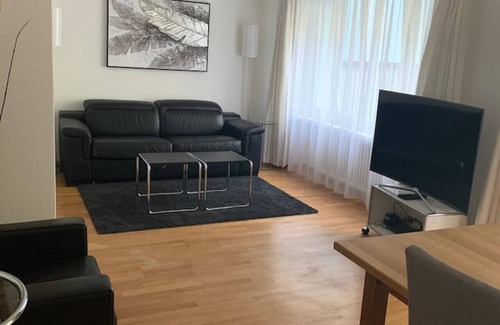 Seefeld Apartment | 2 BR apartment near the lake/city center D5