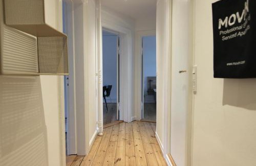 Frederiksberg C Apartment | 2-BR w a balcony in Frederiksberg C - 189