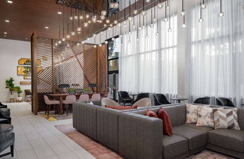 Dunwoody Hotel | 2 Budget-friendly Rooms | Breakfast Included + Minutes to Perimeter Mall