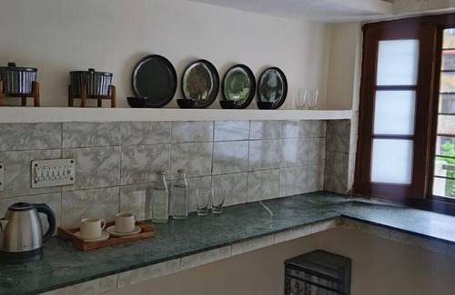 Bhowali House | 2 Cozy 1-Bedroom Apartments with Private Outdoor Space