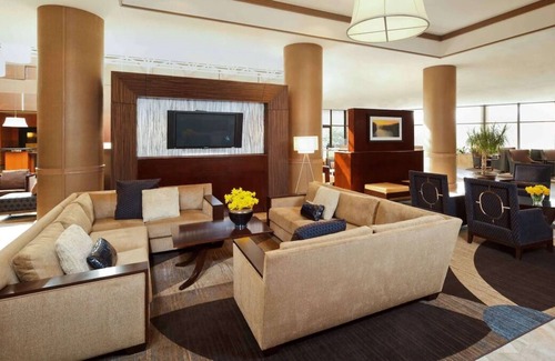 Alexandria West House | 2 Family-Friendly Units, Near Old Town Alexandria, Pool, Onsite Restaurant