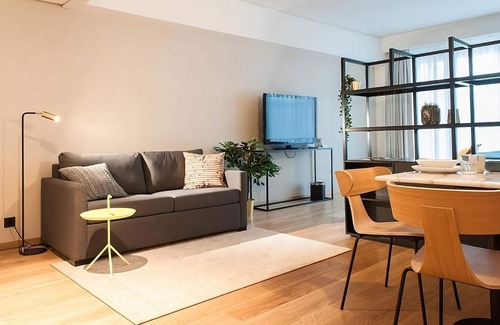 Jewish Quarter House | 2 Family Studios Close to the Museum Aan de Stroom! Covered Parking & Gym!