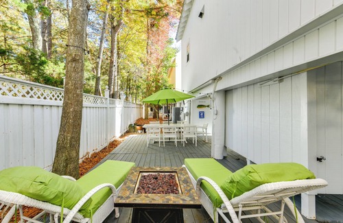 Bethany Beach Cottage | 2 Mi to Boardwalk: Home w/Deck in Bethany Beach!