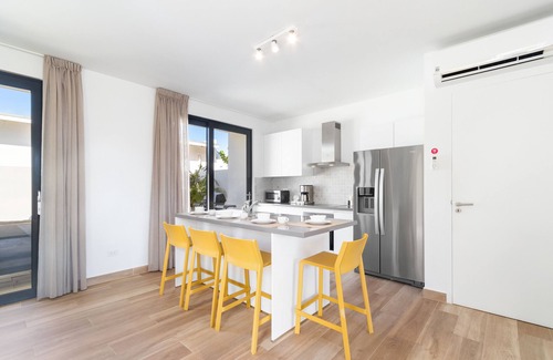 Tuscany Residence Aruba House | 2 min to Palm Beach * Pool * BBQ * Patio