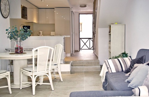 El Madronal Ski Chalet | 2 min Walk to Beach - Private Solarium Bungalow
