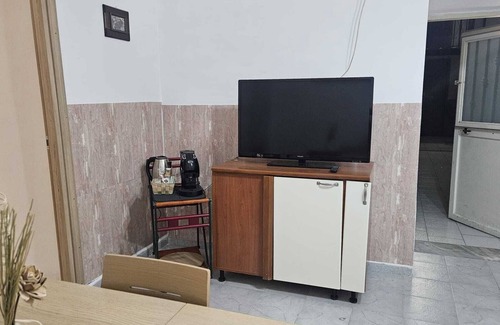 Torre Annunziata Apartment | 2 minutes from the Train .Apartment great for families and groups