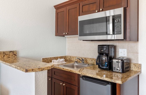 Northeast Virginia Beach Resort | 2 Oceanfront Units with Rooftop Pool, Private Balconies & Stunning Views