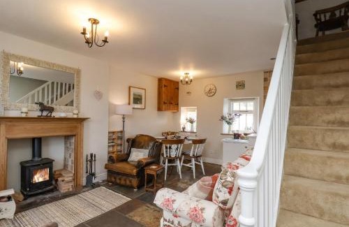 Rosedale Abbey House | 2 Primrose Villas