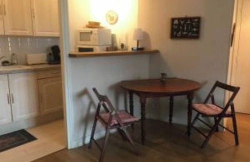 Blonville-sur-Mer Apartment | 2 room apartment on beach near Deauville