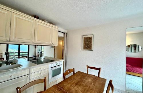 Demi-Quartier Apartment | 2-room apartment with balcony close to the slopes