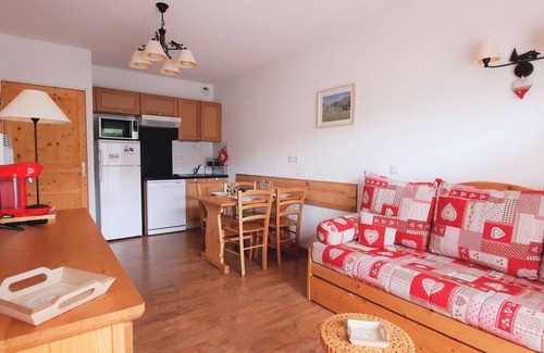 Orcieres-Merlette Apartment | 2-room cabin 6 people, pool, parking, wifi in Orcières Merlette