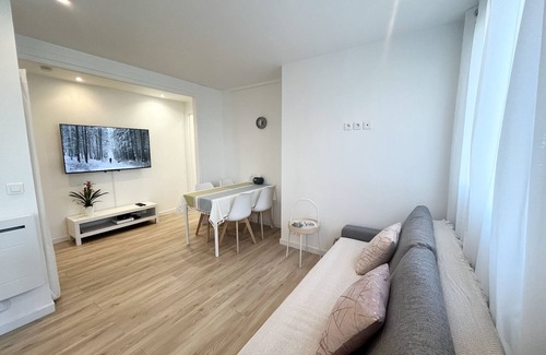Maisons-Laffitte Apartment | 2 rooms, parking, quiet, transport in LaDéfense&Paris