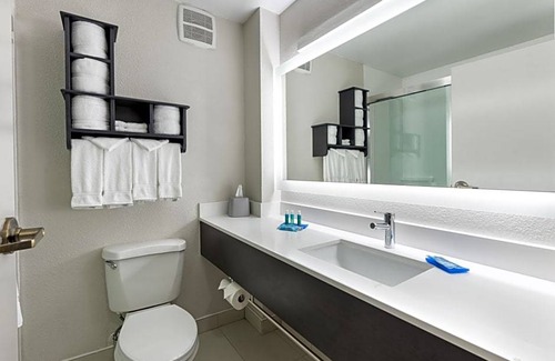 Brewery District Hotel | 2-Star Hotel ∙ Holiday Inn Express - Columbus Downtown, an IHG Hotel