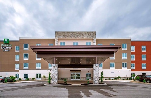 Saint Marys Saint Joseph County Hotel | 2-Star Hotel ∙ Holiday Inn Express & Suites South Bend - South, an IHG Hotel