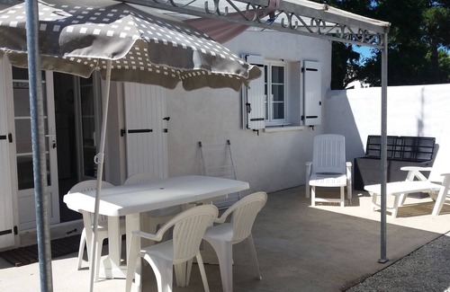 Etaules House | 2-star house in a quiet, relaxing area