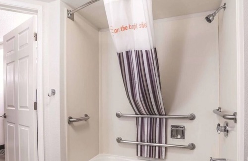 Woodlands Village House | 2 x 2 Double Beds, ADA Room, Non-Smoking at La Quinta Inn by Wyndham Flagstaff