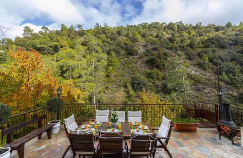 Kato Amiantos Villa | 200 m² Villa ∙ 4 bedrooms ∙ 8 guests