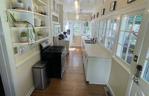 Summerville House | 2023 Masters Home - Only 3 Miles from the Course