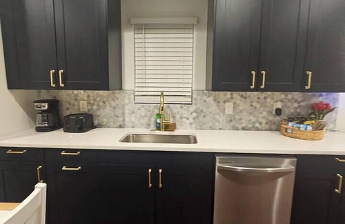 Mapleton/Fall Creek House | 2025 built-3 bedroom near downtown Indianapolis
