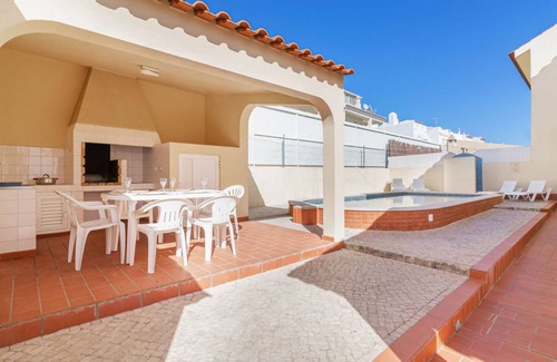 Castelo Villa | 204 m² Villa ∙ 4 bedrooms ∙ 8 guests