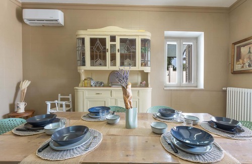 Oria Villa | 2076 Villa Artesole by BarbarHouse