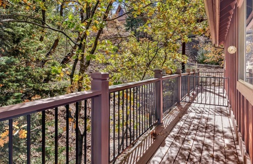 Upper Moonridge Ski Chalet | 2079-moonridge Manor 3 Bedroom Home by Redawning