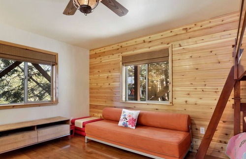 Upper Moonridge Ski Chalet | 2079-moonridge Manor 3 Bedroom Home by Redawning