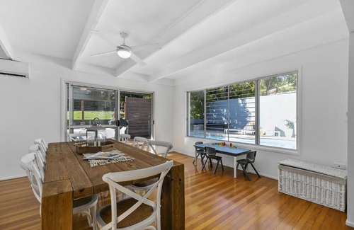 Noosa Heads House | 21 Nairana Rest Noosa Heads