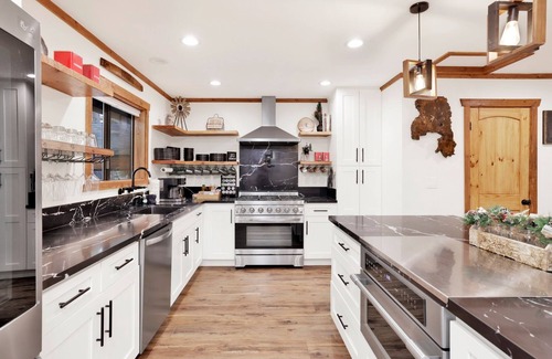 Big Bear Cabin | 2218-elmwood Place 5 Bedroom Chalet by RedAwning