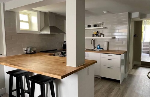 North End Apartment | 224 Hidden Getaway w/Back Yard
