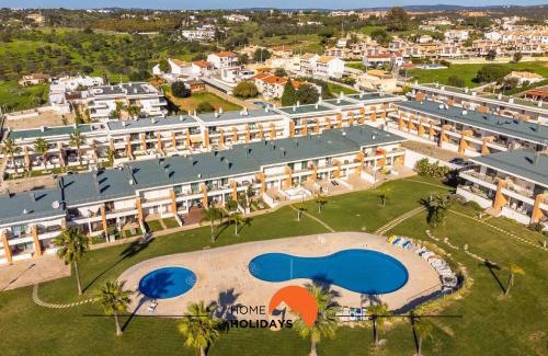 Branqueira House | #226 Vila LII by Home Holidays