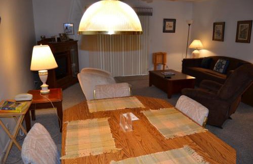 Hot Springs Village House | 24 Orantes Place
