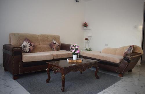 Kenya Apartment | 24 Saba