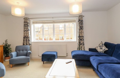 Stalham House | 25 BURTONS MILL, family friendly, with a garden in Stalham