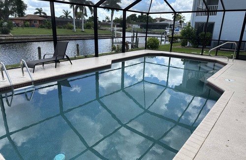 Caloosahatchee Cottage | 25% Fall Discount! Wanna Getaway!?!