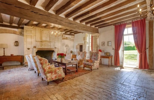 Montigne-les-Rairies House | 250 m² House ∙ 5 bedrooms ∙ 6 guests