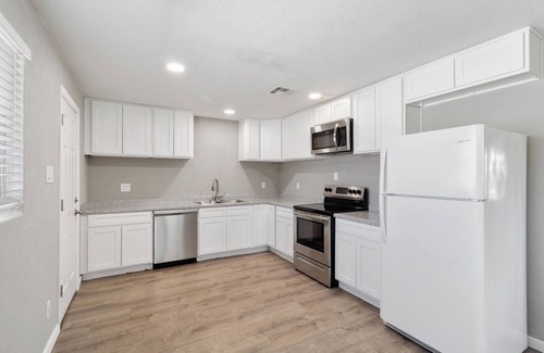 Alhambra House | 2612 C - Cool 3-bedroom house with AC in Phoenix